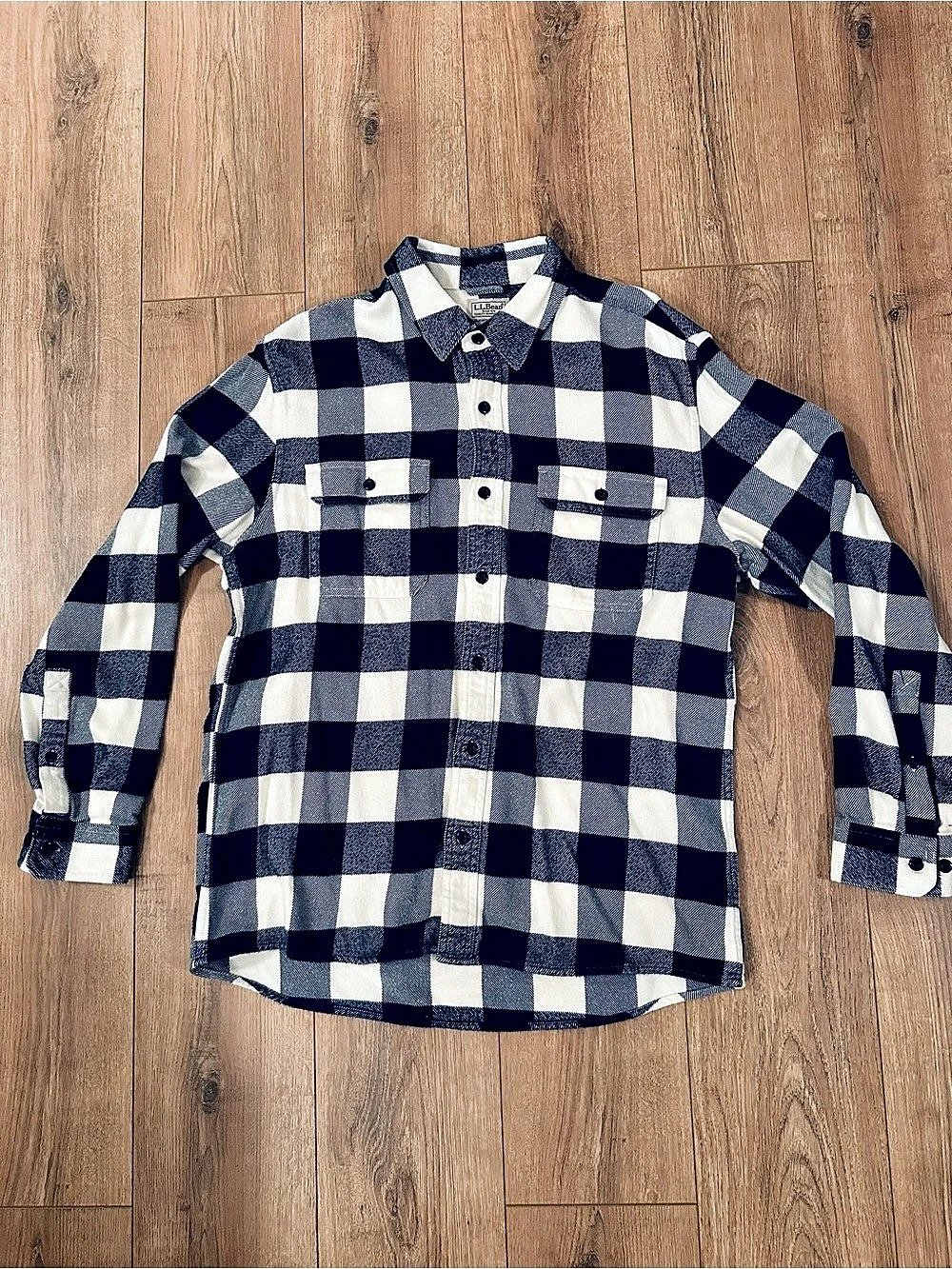 L.L.Bean Organic Cotton Flannel Shirt Slightly Fitted Men's Blue & White Plaid M